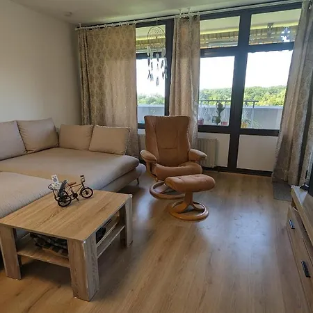 Rheingau Vinegard Getaways Holiday * Wiesbaden